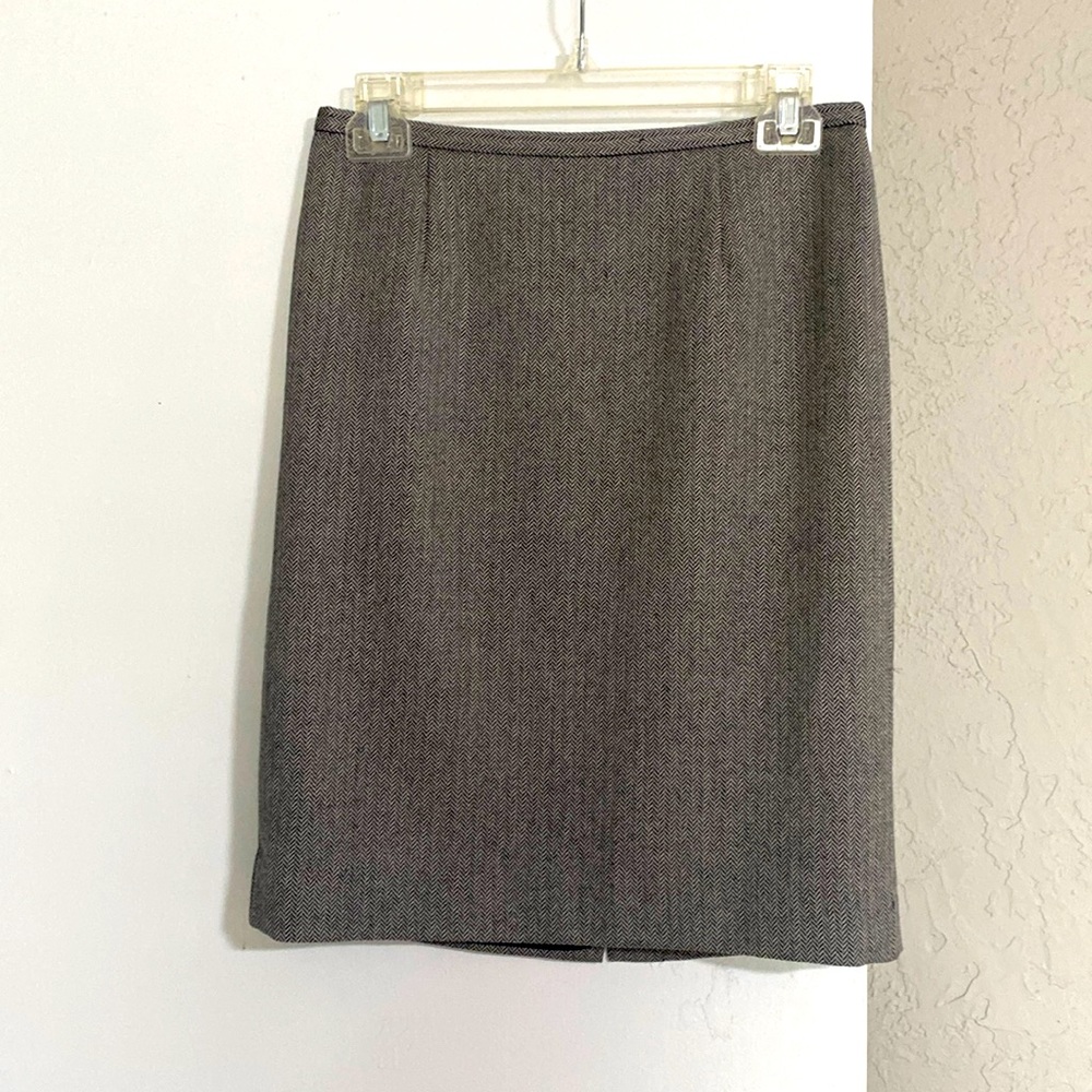 Ann Taylor 100% wool skirt